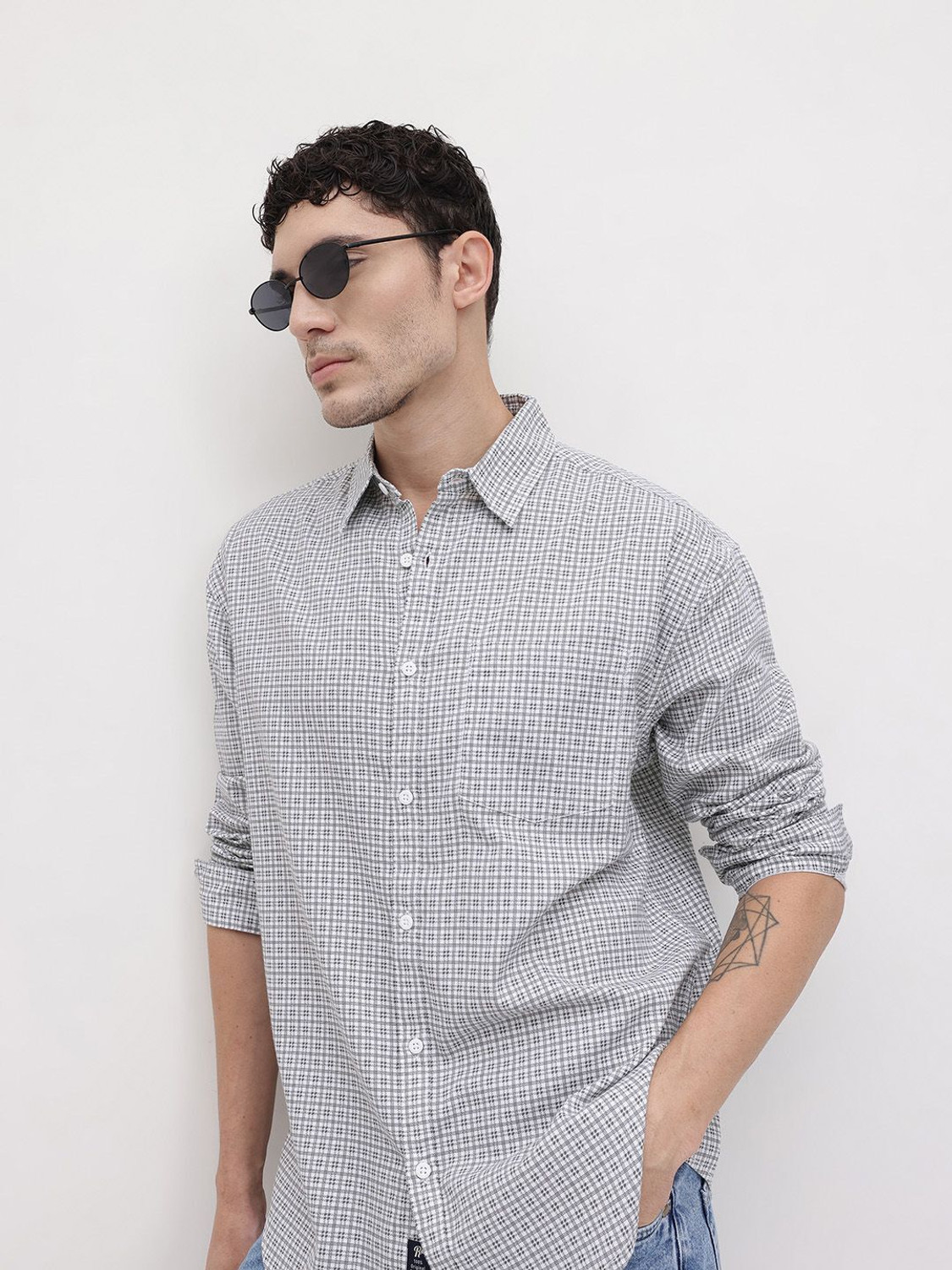Image of Roadster Men Checkered Casual White Shirt