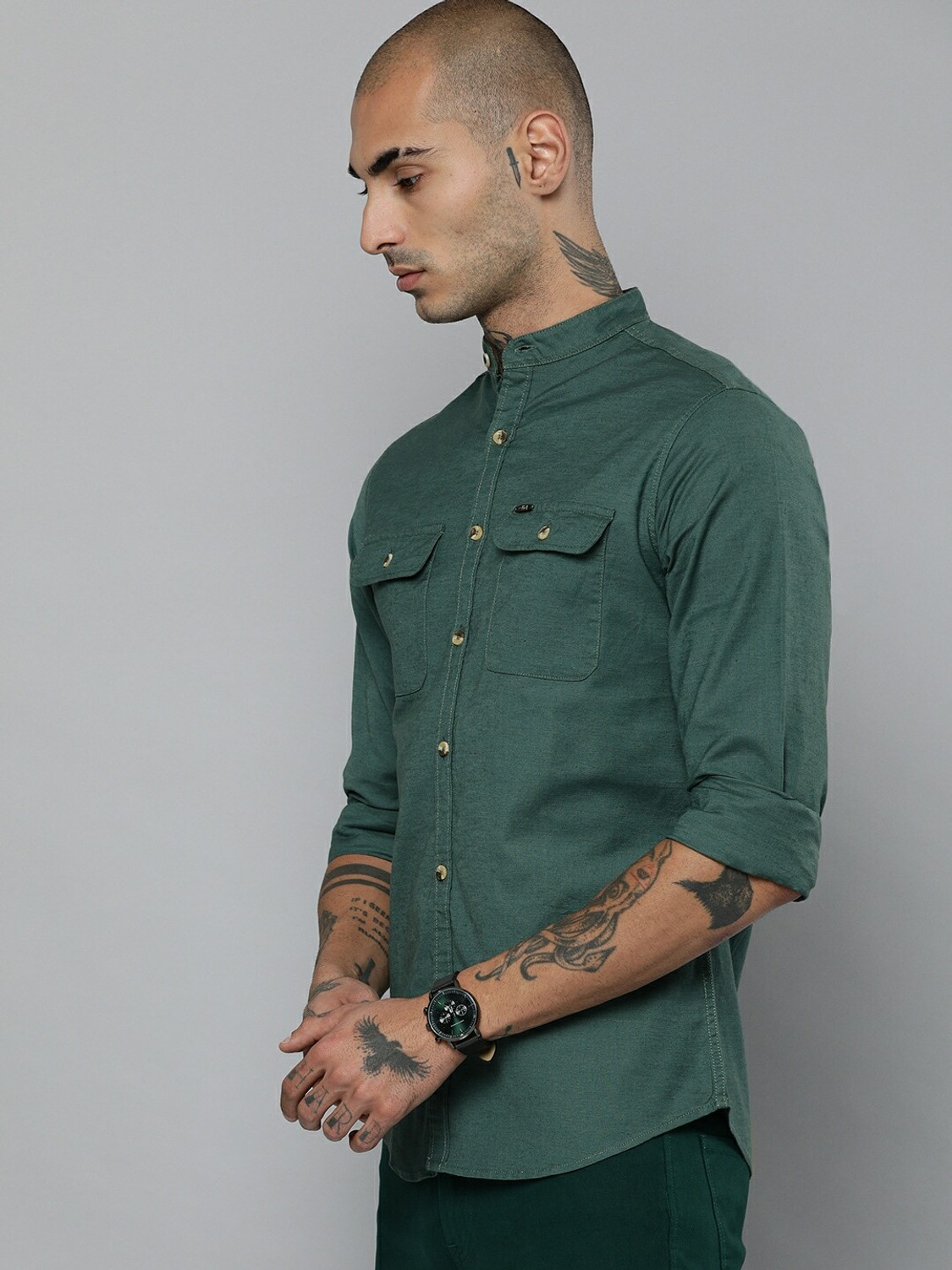 Image of The Indian Garage Co. Men Solid Casual Green Shirt
