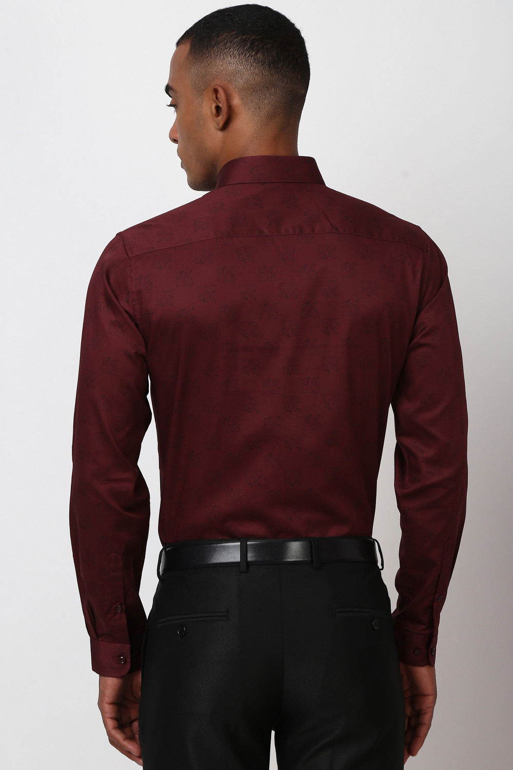 Image of PETER ENGLAND Men Printed Formal Maroon Shirt