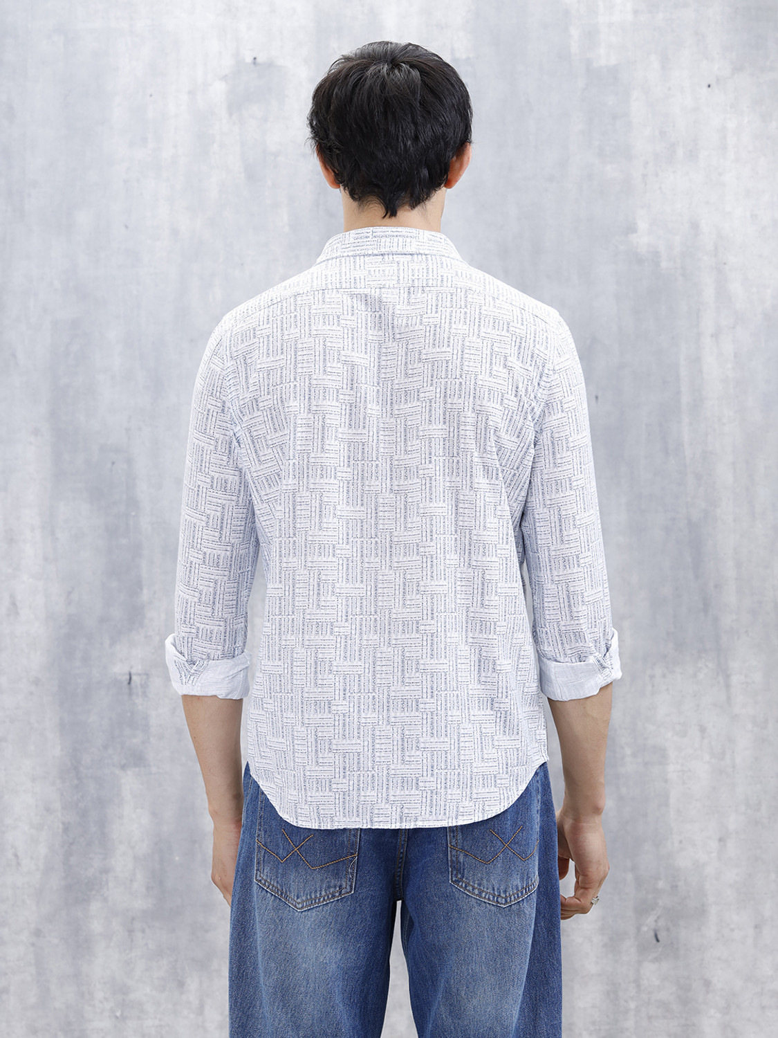 Image of WROGN Men Slim Fit Printed Casual Shirt