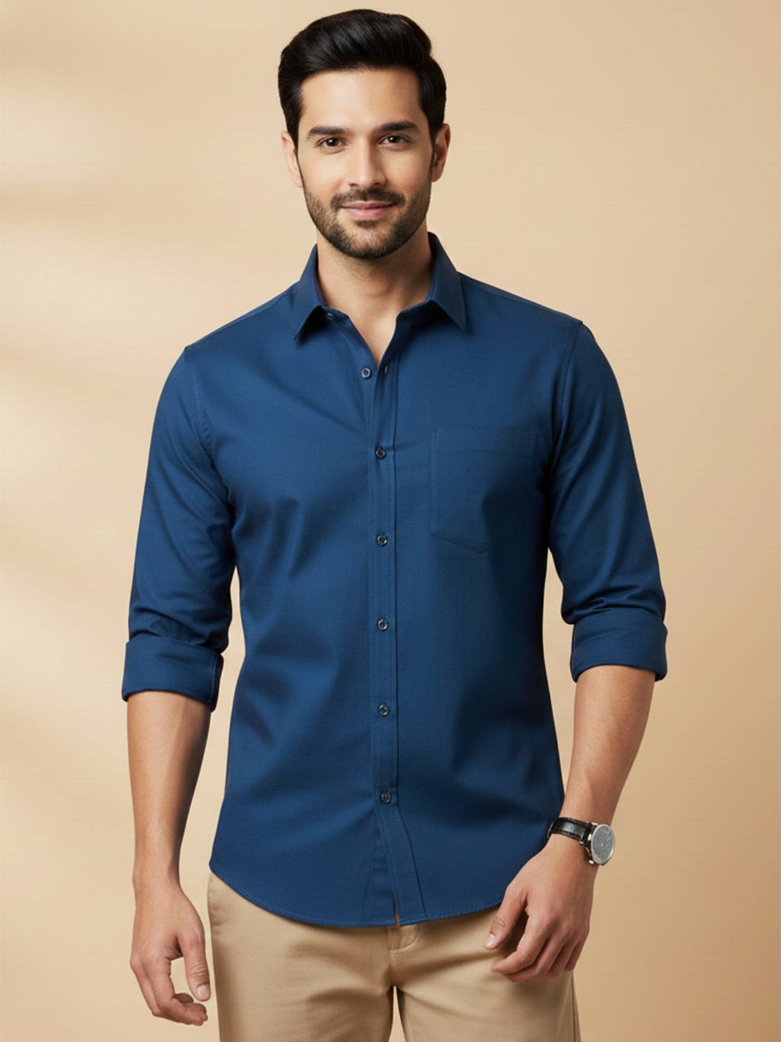 Men Regular Fit Solid Spread Collar Casual Shirt - Image 1