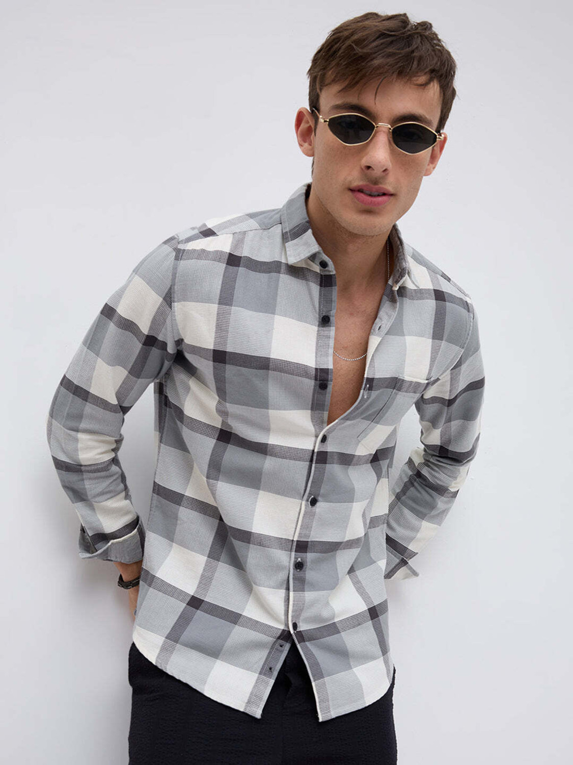 Image of VASTRADO Men Checkered Casual White Shirt
