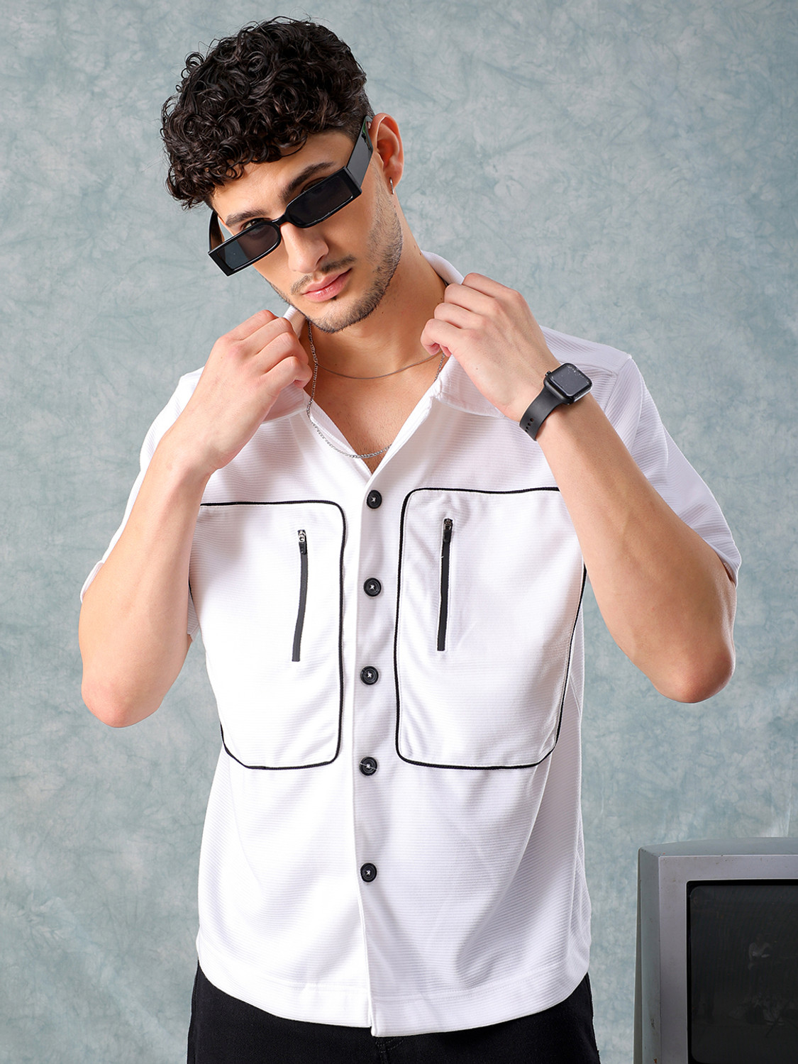 Image of The Indian Garage Co. Men Solid Casual White Shirt