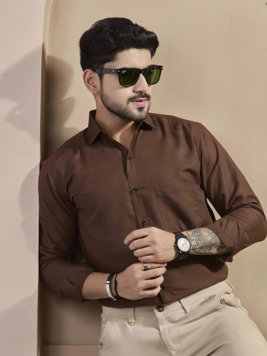 STONEBERG Men Slim Fit Solid Spread Collar Formal Shirt