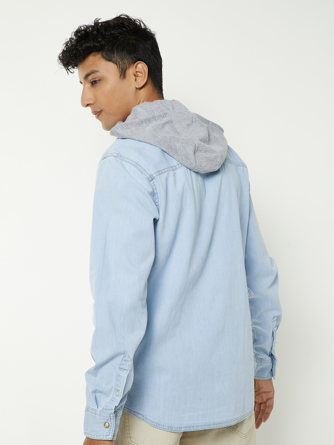 Image of MAX Men Solid Casual Blue Shirt
