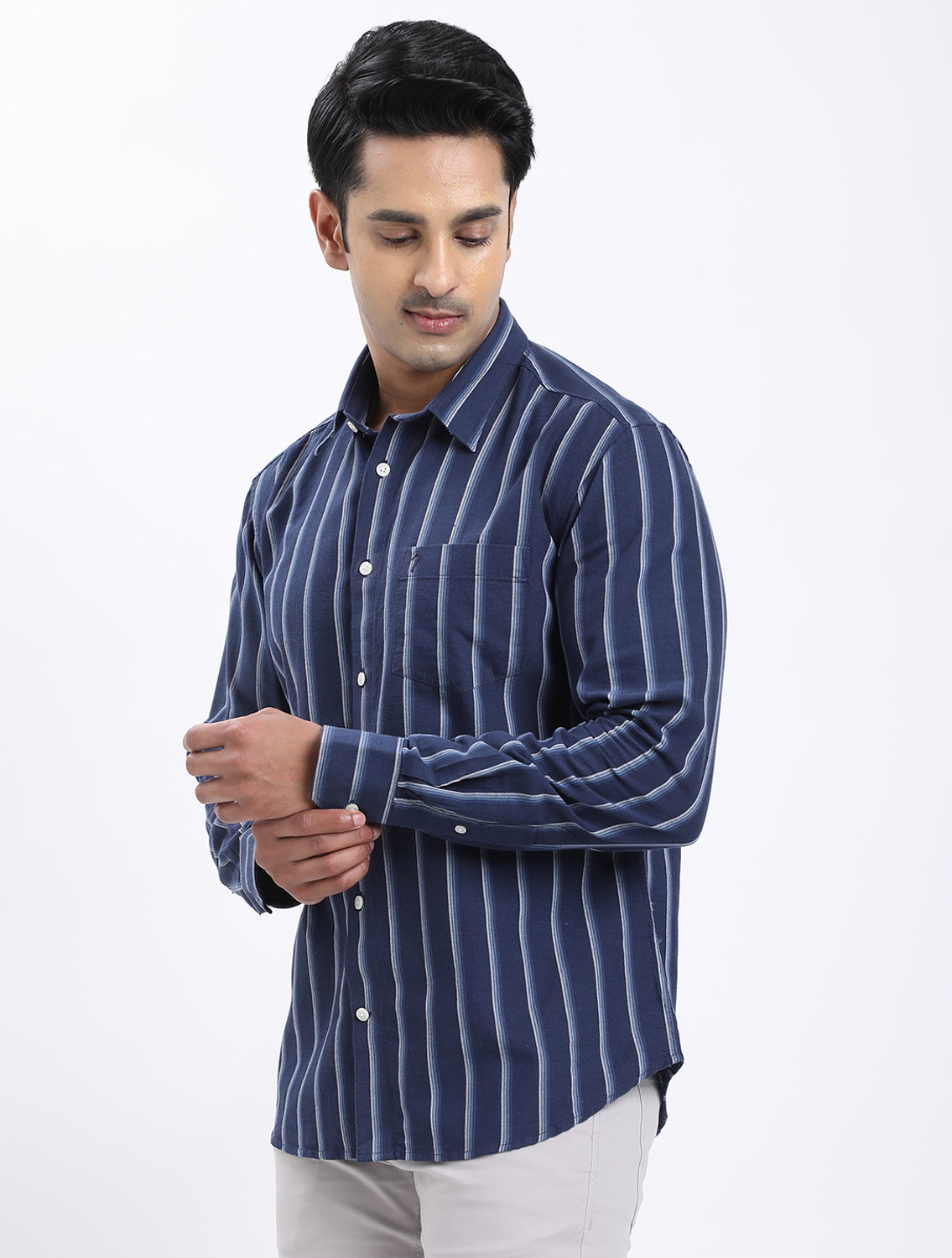 Image of INDIAN TERRAIN Men Striped Casual Dark Blue Shirt