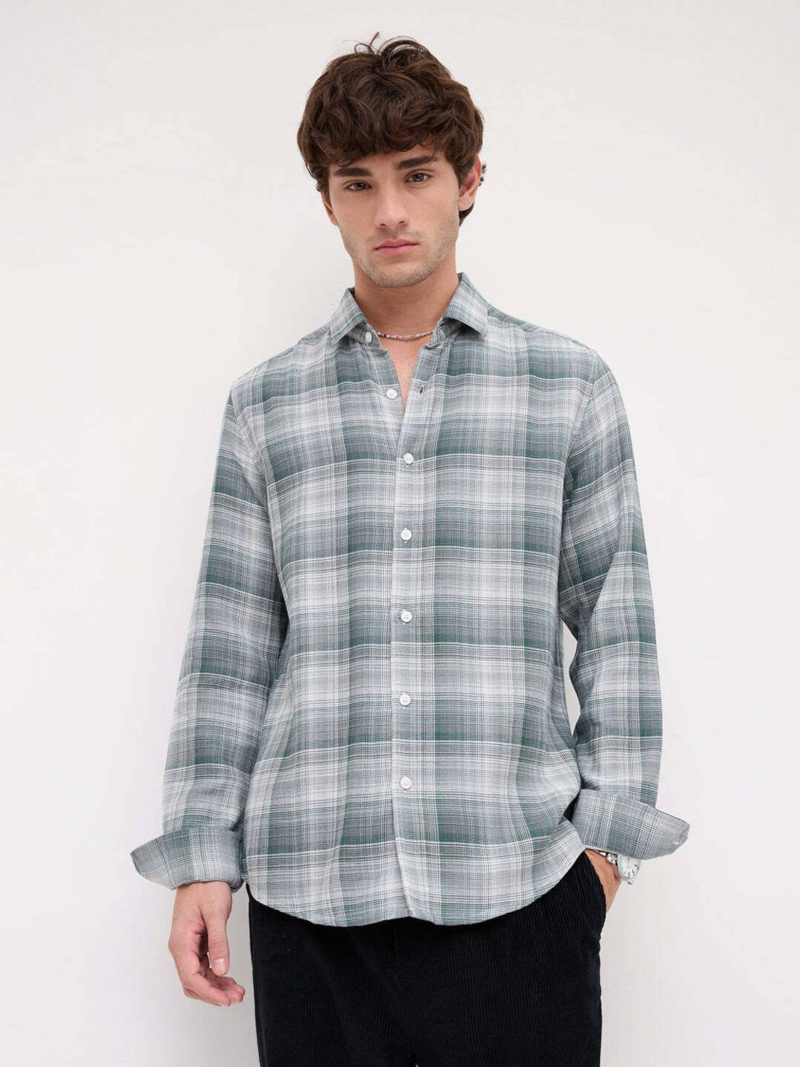 VASTRADO Men Checkered Multicolor Shirt - Image 5