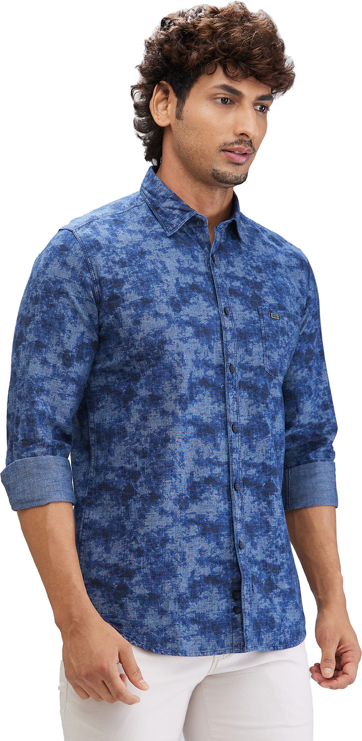 Image of PARX Men Slim Fit Printed Casual Shirt