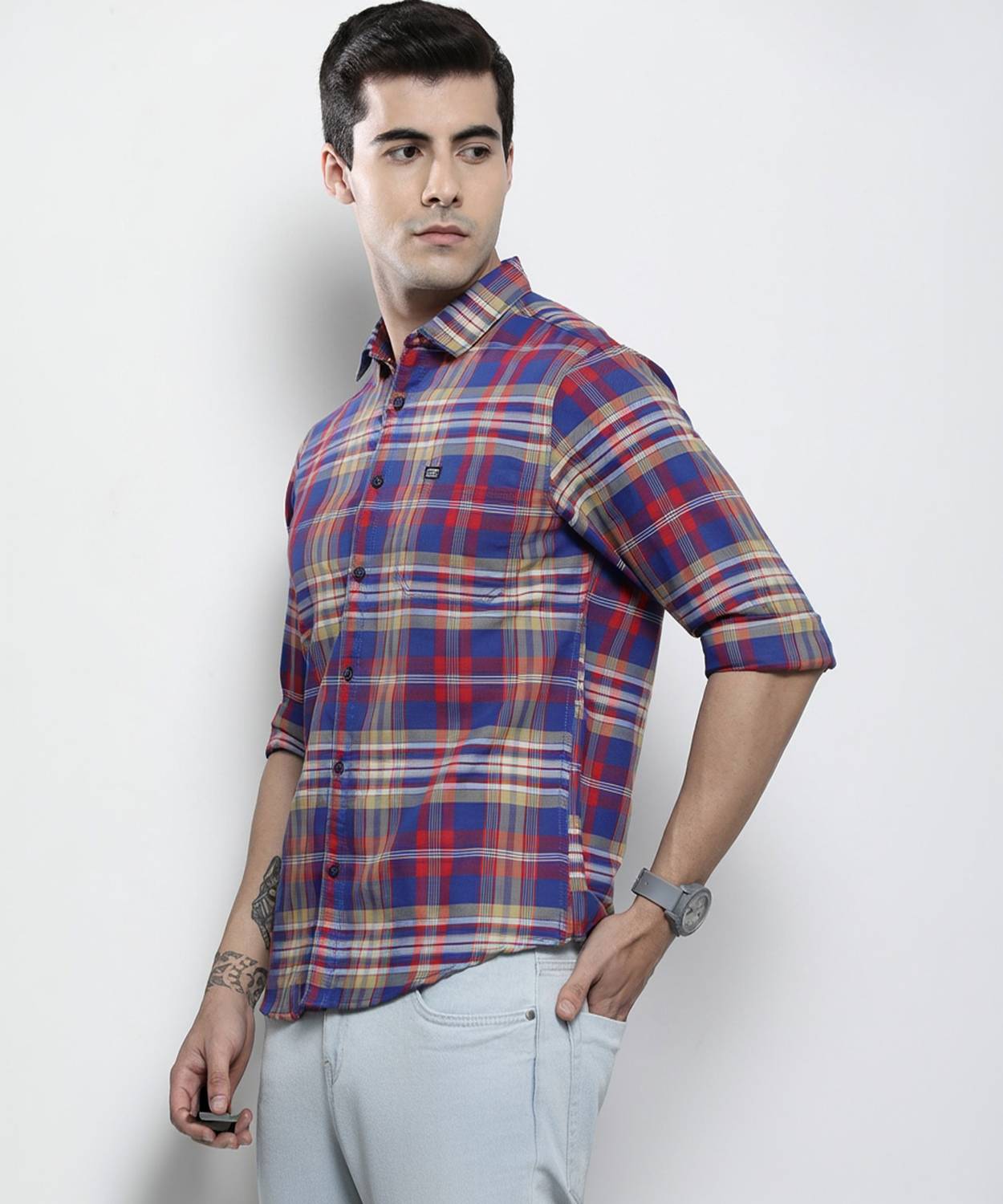 The Indian Garage Co. Men Slim Fit Checkered Spread Collar Casual