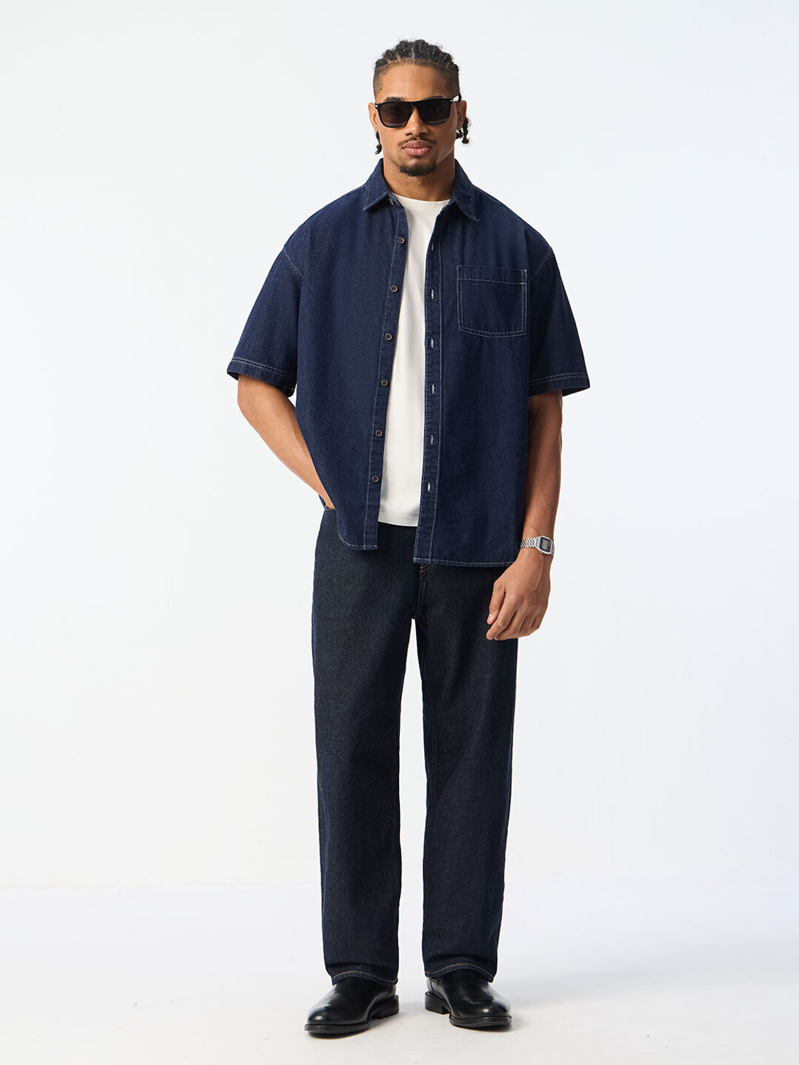Image of The Souled Store Men Oversized Fit Solid Spread Collar Casual Shirt