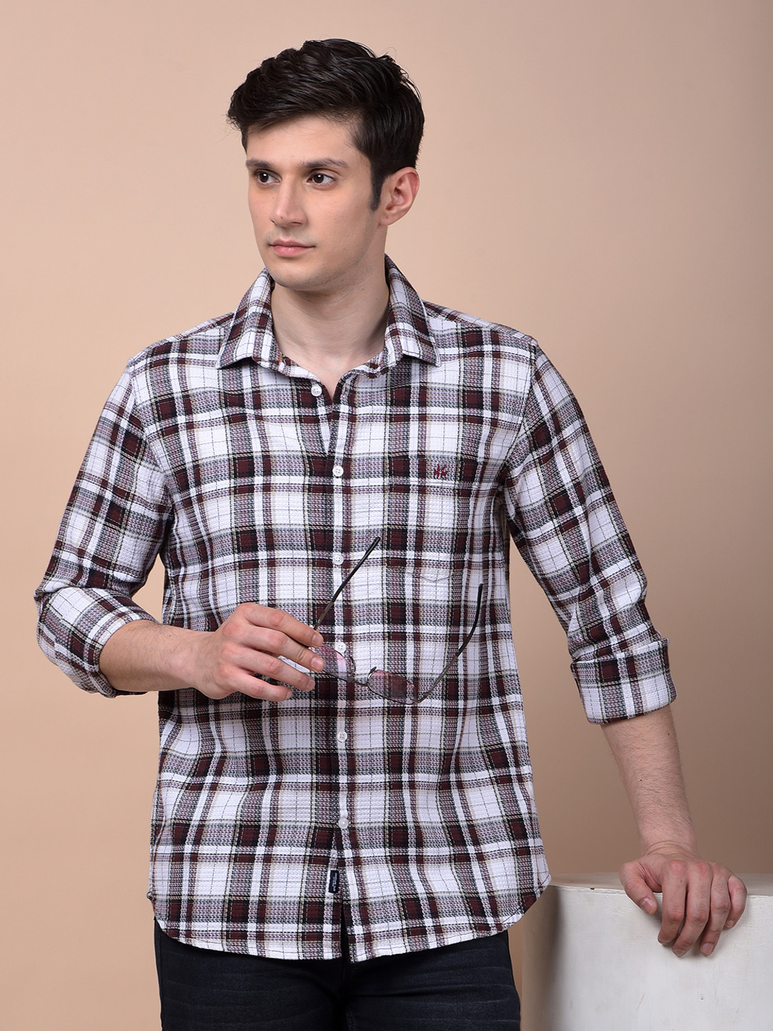 Image of CRIMSOUNE CLUB Men Checkered Casual Multicolor Shirt