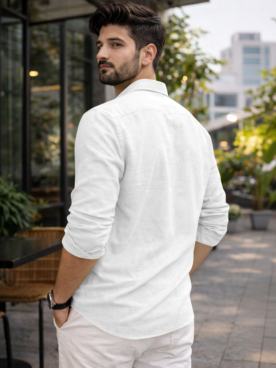 Image of Mameru Men Regular Fit Solid Spread Collar Casual Shirt