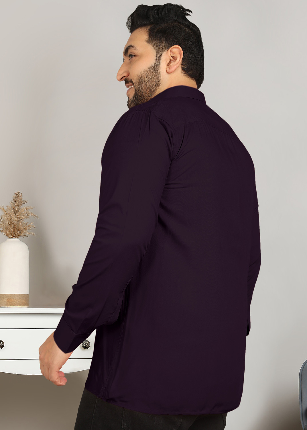 Image of METRONAUT PLUS Men Solid Casual Purple Shirt