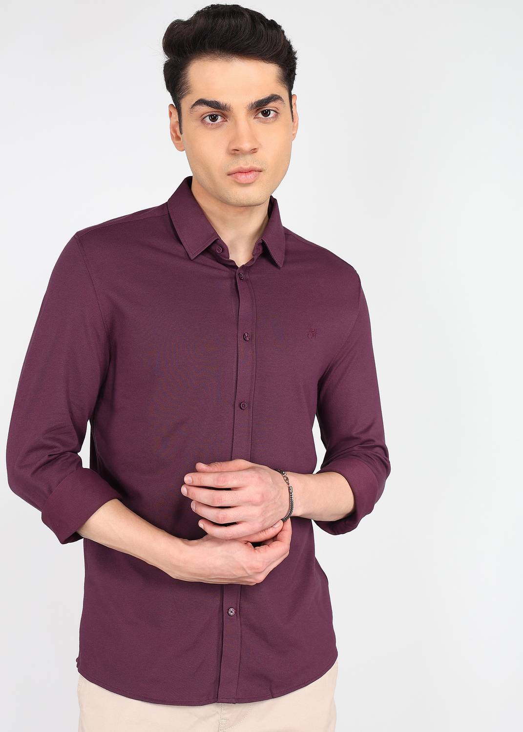 BEING HUMAN Men Solid Casual Purple Shirt