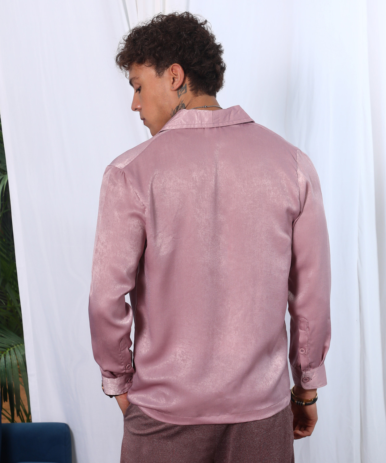 Image of CAHOOT Men Solid Casual Pink Shirt