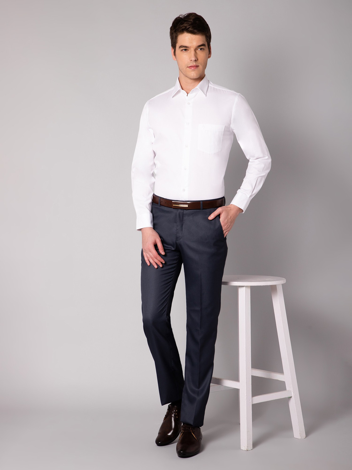 Image of CANTABIL Men Solid Formal White Shirt