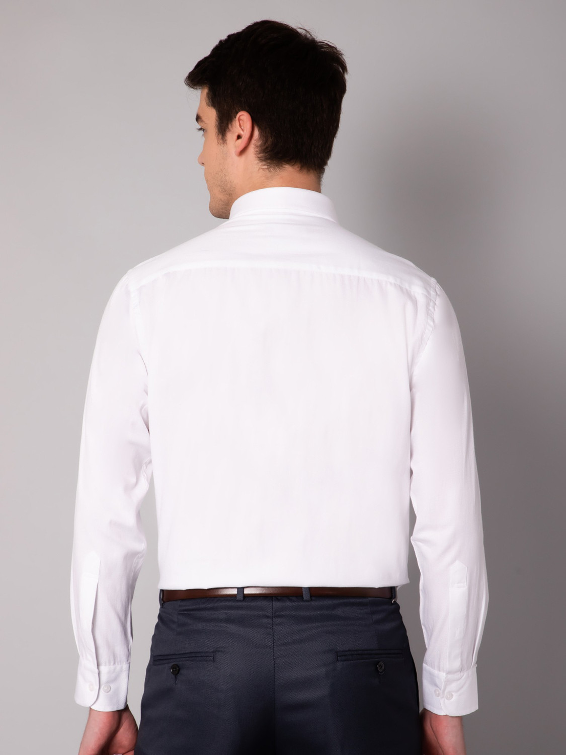 Image of CANTABIL Men Solid Formal White Shirt