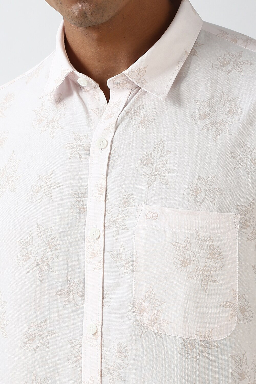 Image of PETER ENGLAND Men Printed Casual White Shirt