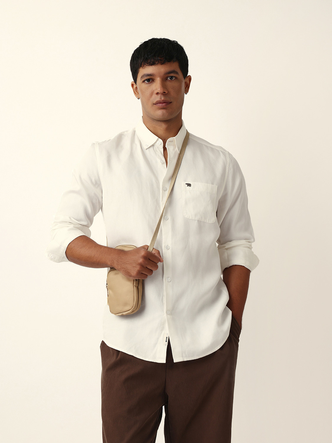 Image of THE BEAR HOUSE Men Solid Casual White Shirt