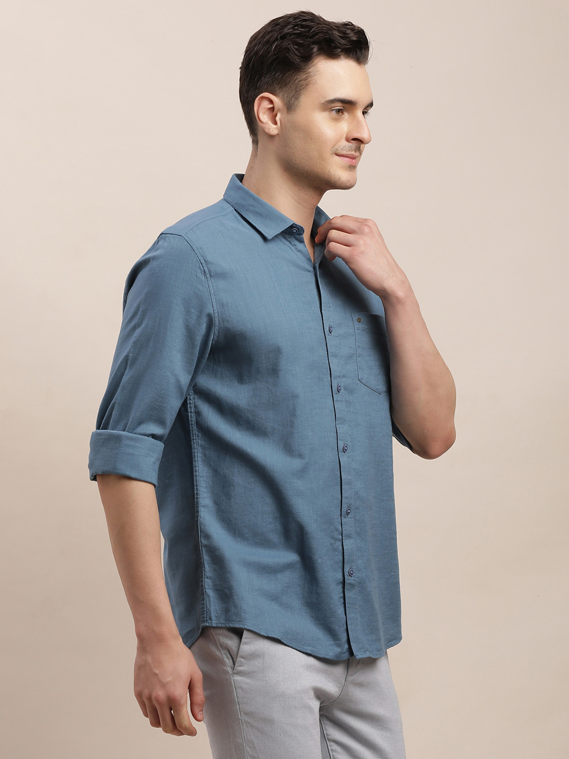Image of TURTLE Men Solid Casual Blue Shirt