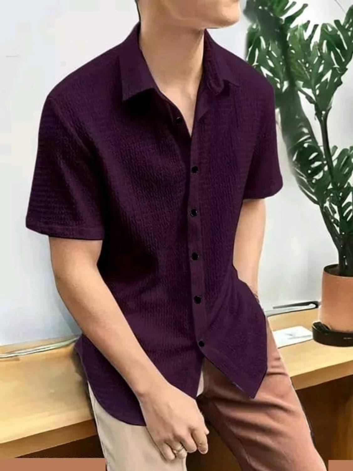 BlueMatrix Men Regular Fit Solid Spread Collar Casual Shirt