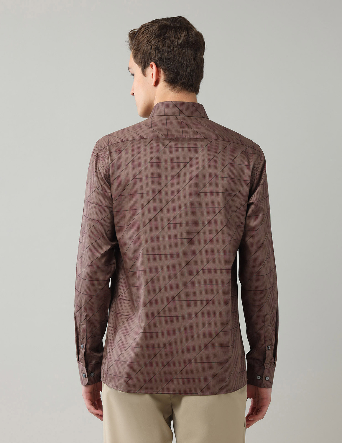 Image of Arrow Newyork Men Printed Formal Brown Shirt