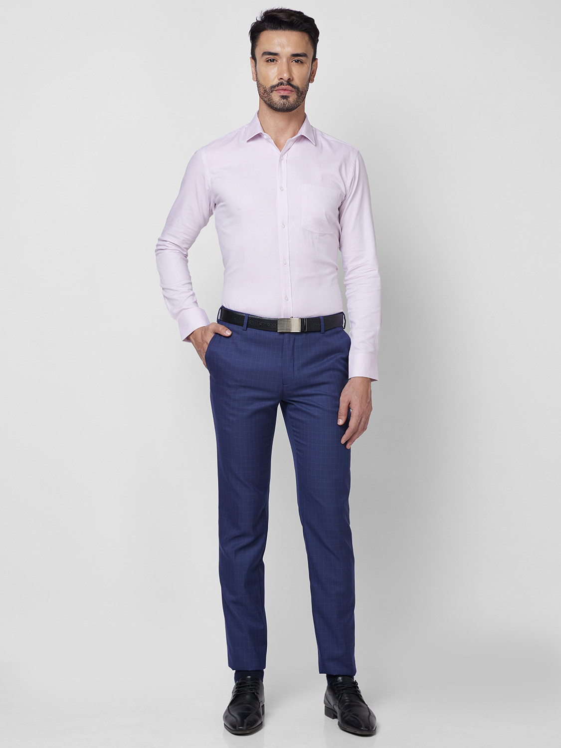Image of PARK AVENUE Men Solid Formal Pink Shirt