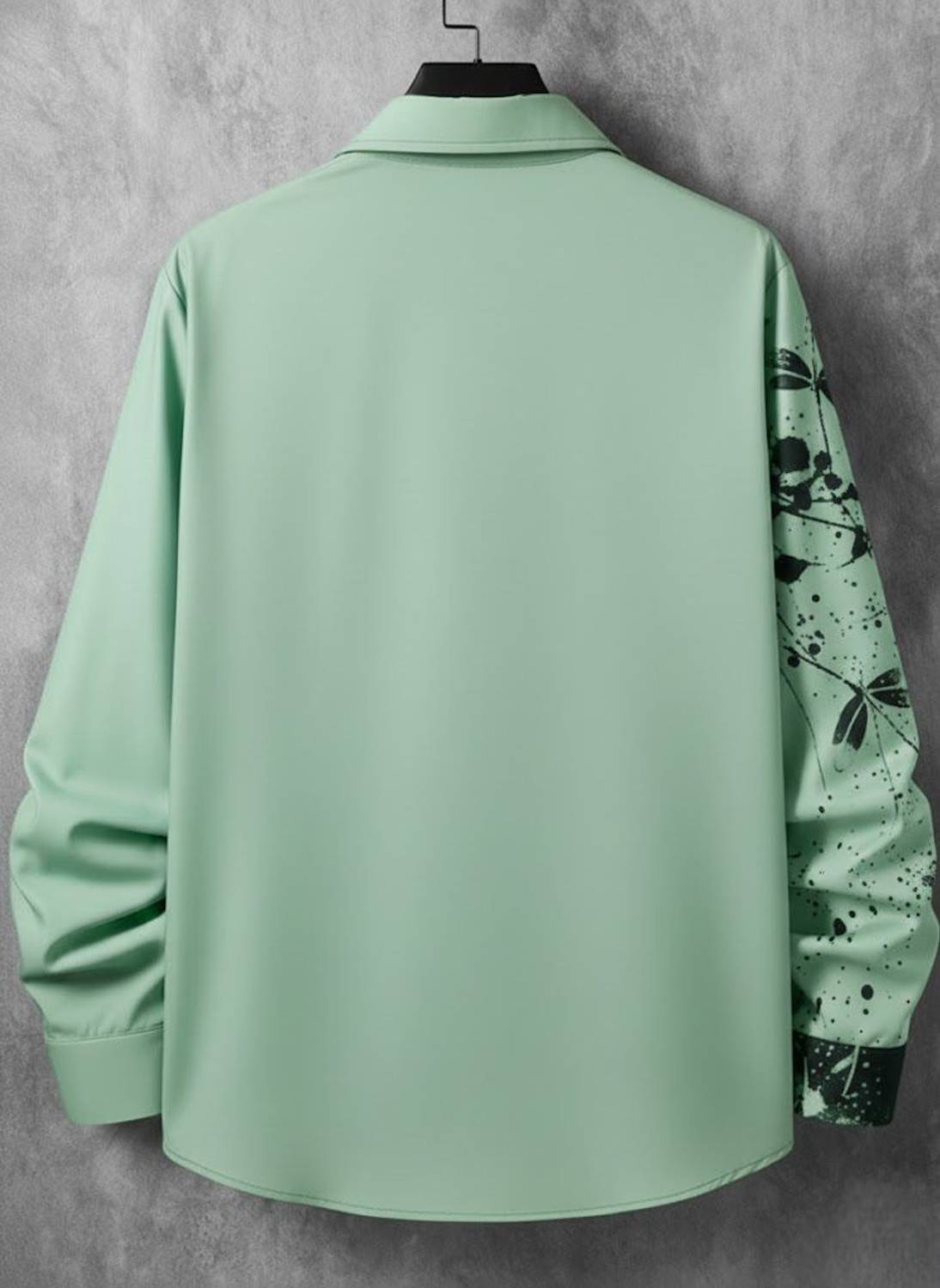 Inspiration Men Green Printed Casual Shirt - Image 4