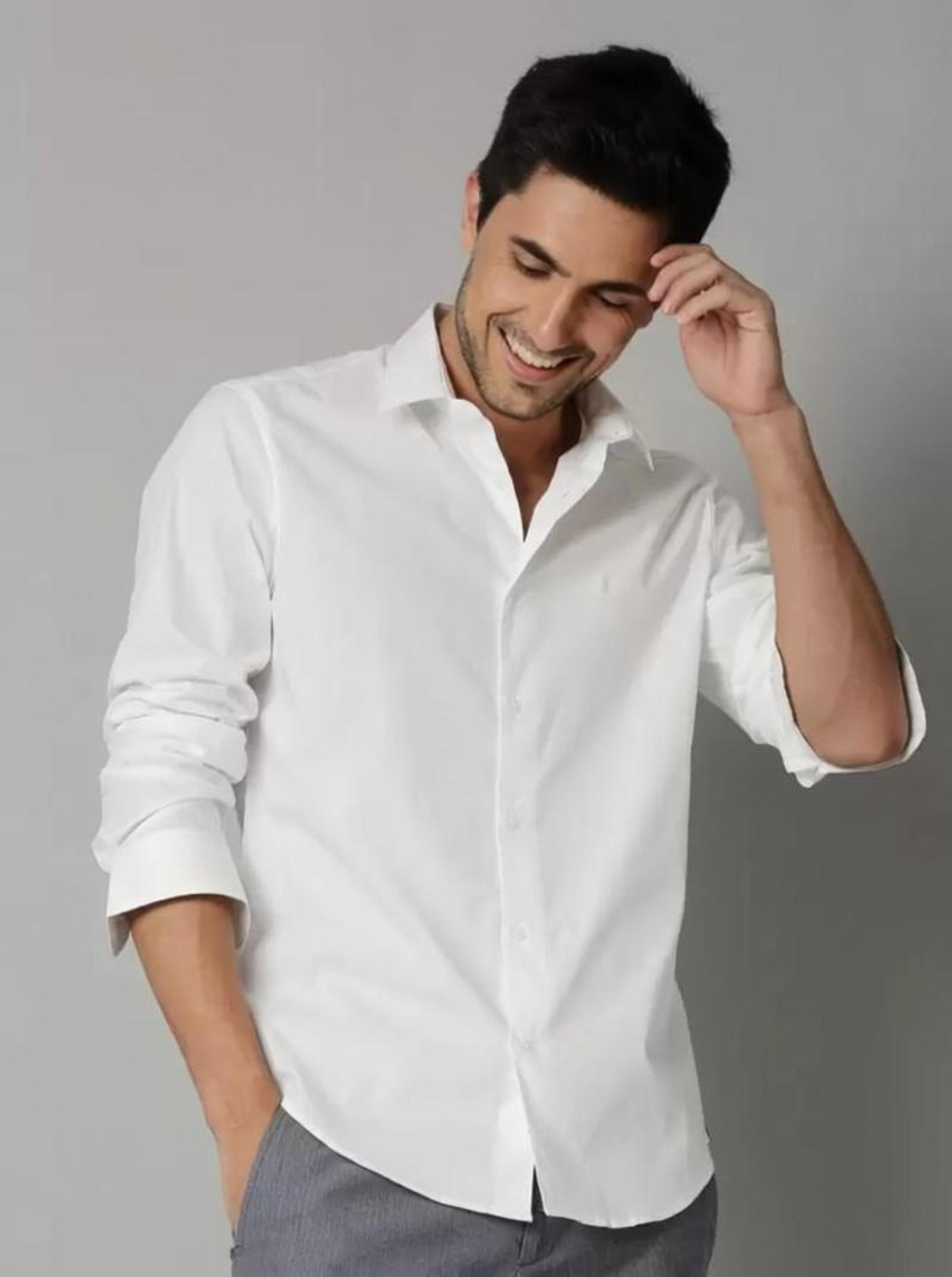 Image of GLOREN Men Solid Casual White Shirt
