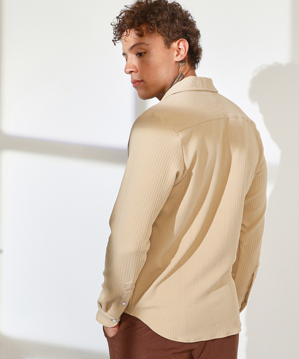 Image of CAMPUS SUTRA Men Solid Casual Beige Shirt