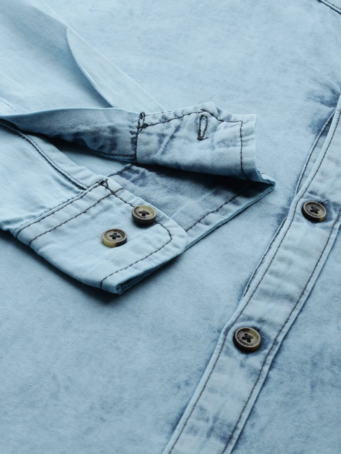 Image of Roadster Men Solid Casual Blue Shirt