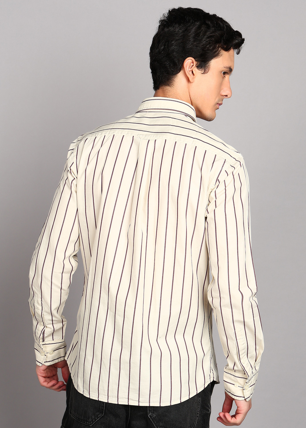 Image of U.S. POLO ASSN. Men Tailored Fit Striped Spread Collar Casual Shirt