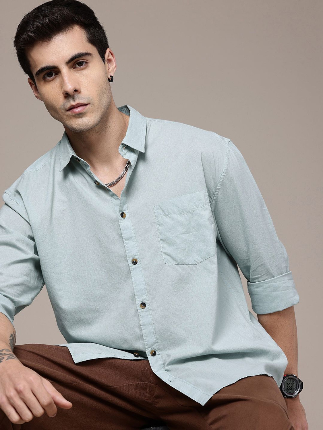 Image of Roadster Men Solid Casual Green Shirt