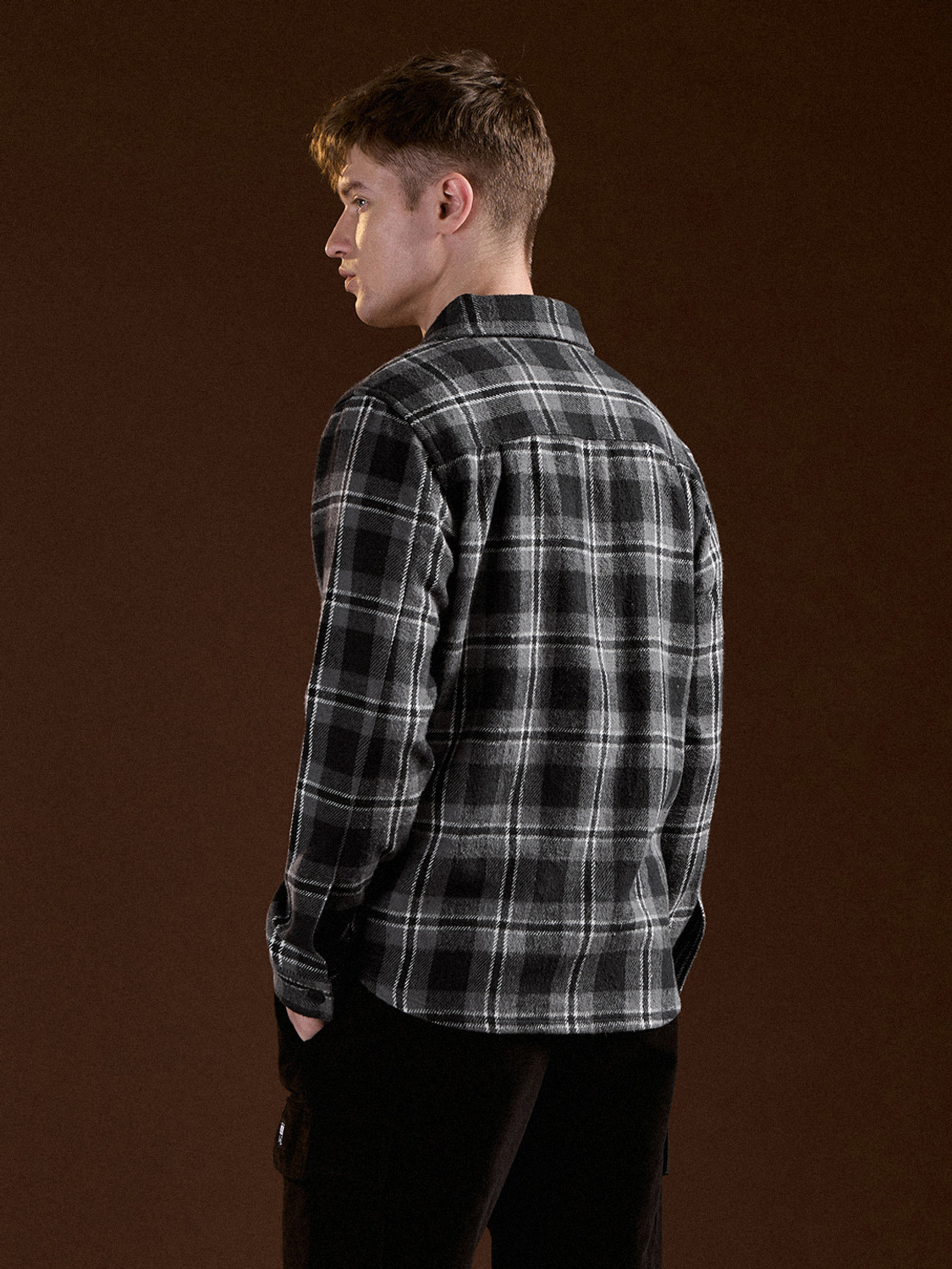 Image of THE BEAR HOUSE Men Checkered Casual Black, Multicolor Shirt