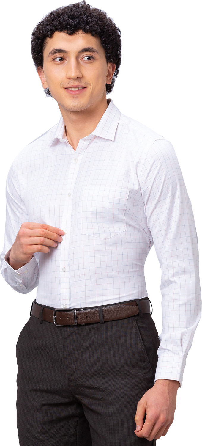 Image of PARK AVENUE Men Checkered Formal White Shirt