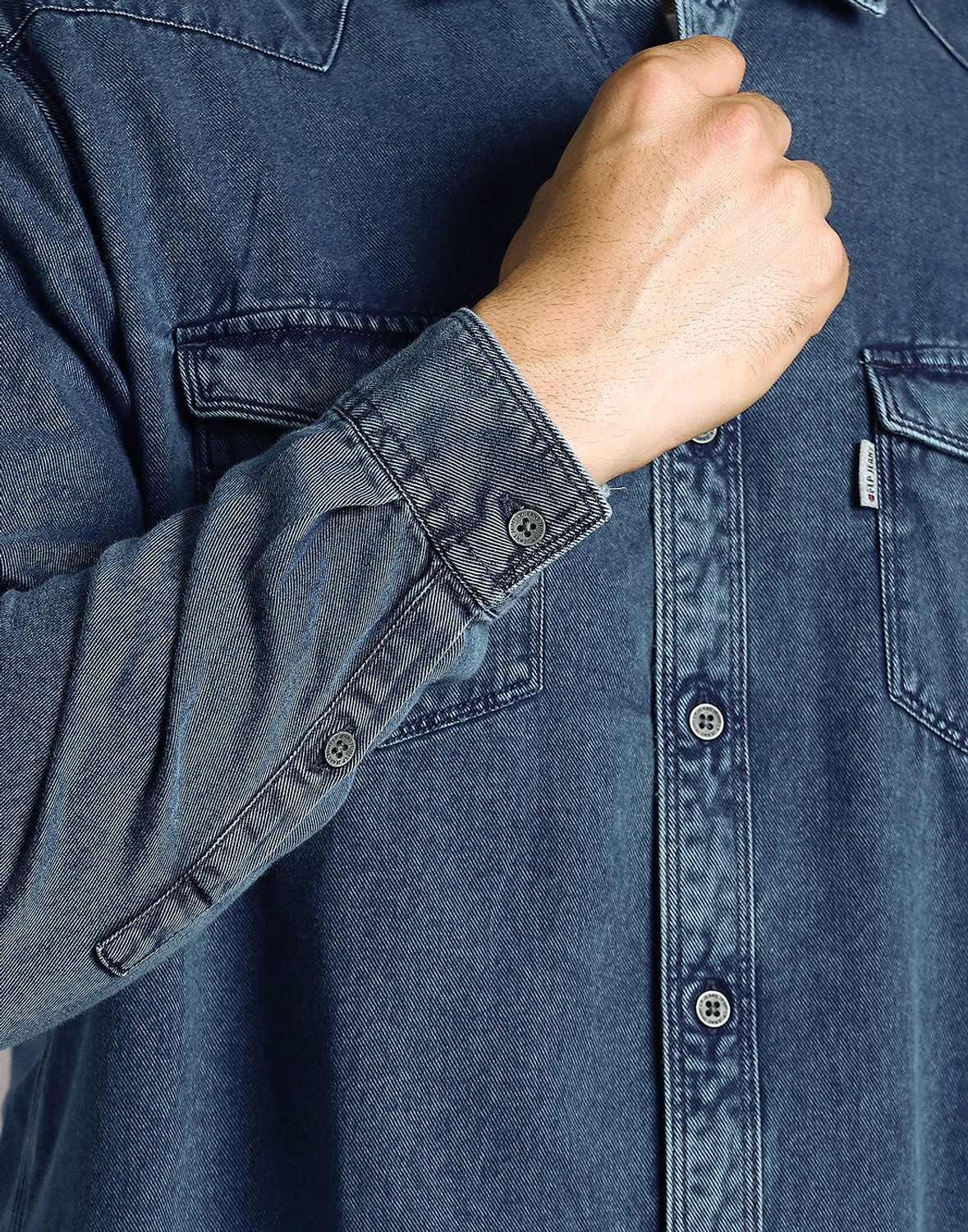 Image of LOUIS PHILIPPE Men Solid Casual Blue Shirt