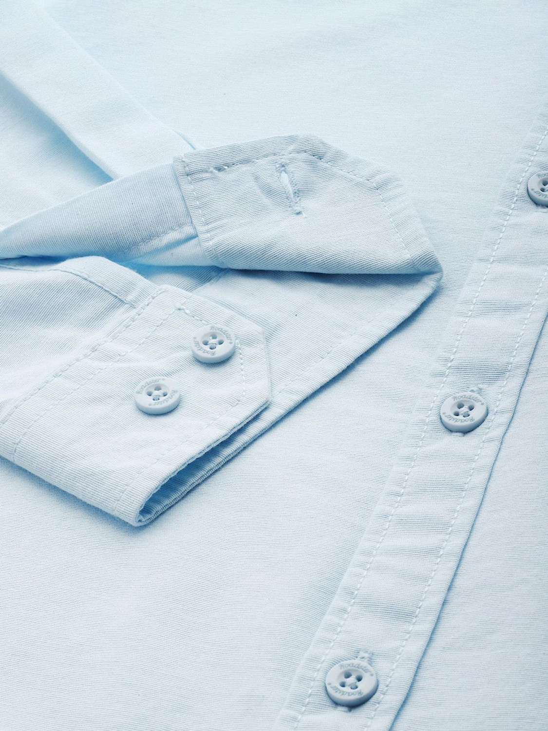 Image of Roadster Men Solid Casual Blue Shirt