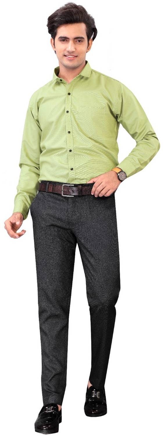 AVM SILK MILLS Men Solid Formal Maroon Shirt