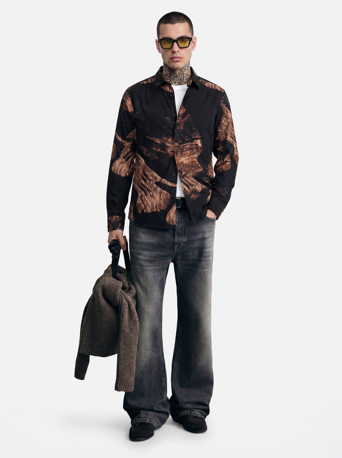 Image of Snitch Men Slim Fit Printed Spread Collar Casual Shirt
