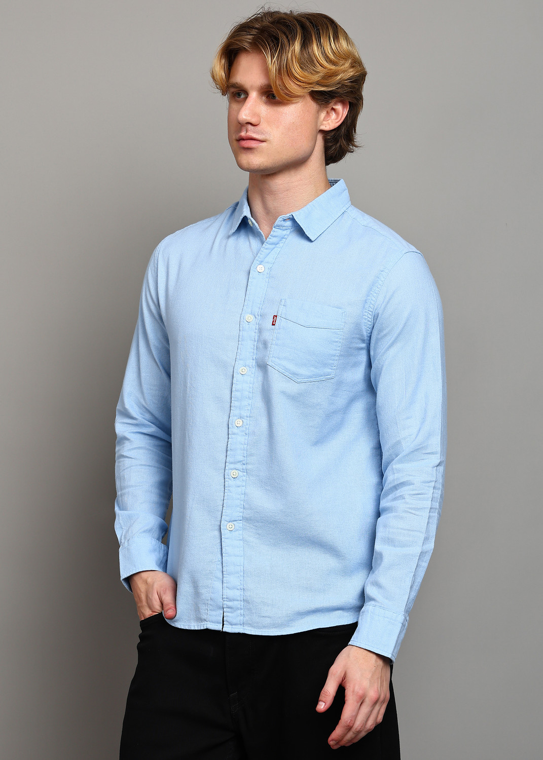 Image of LEVI'S Men Solid Casual Blue Shirt