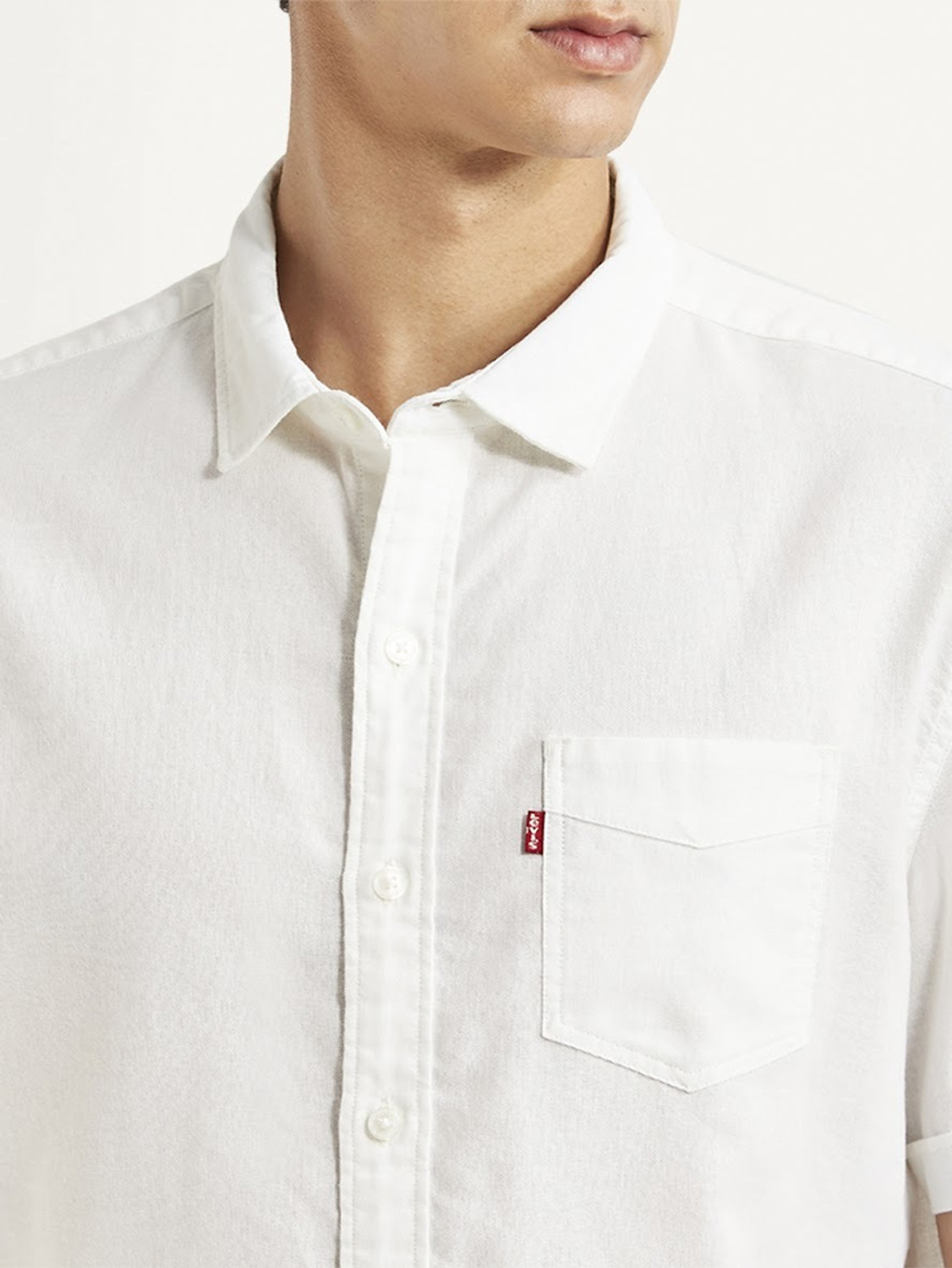 Image of LEVI'S Men Solid Casual White Shirt