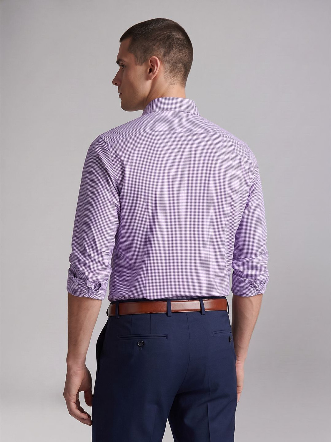Image of VAN HEUSEN Men Slim Fit Checkered Formal Shirt