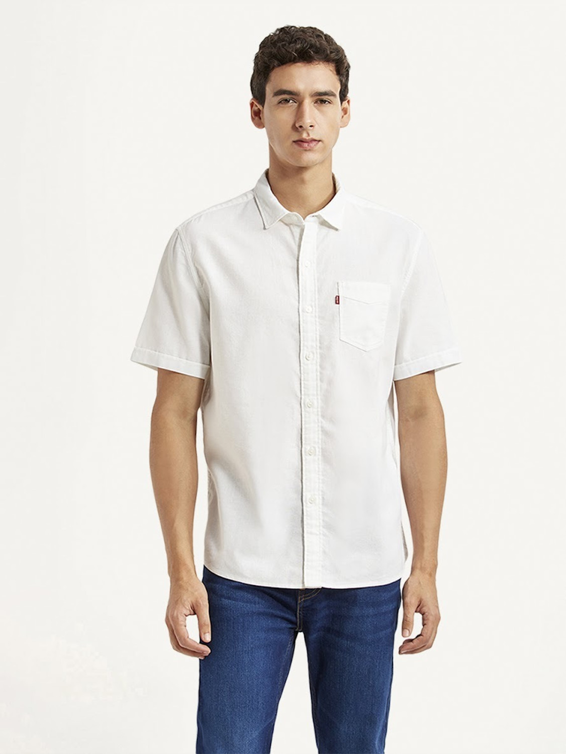 Image of LEVI'S Men Solid Casual White Shirt