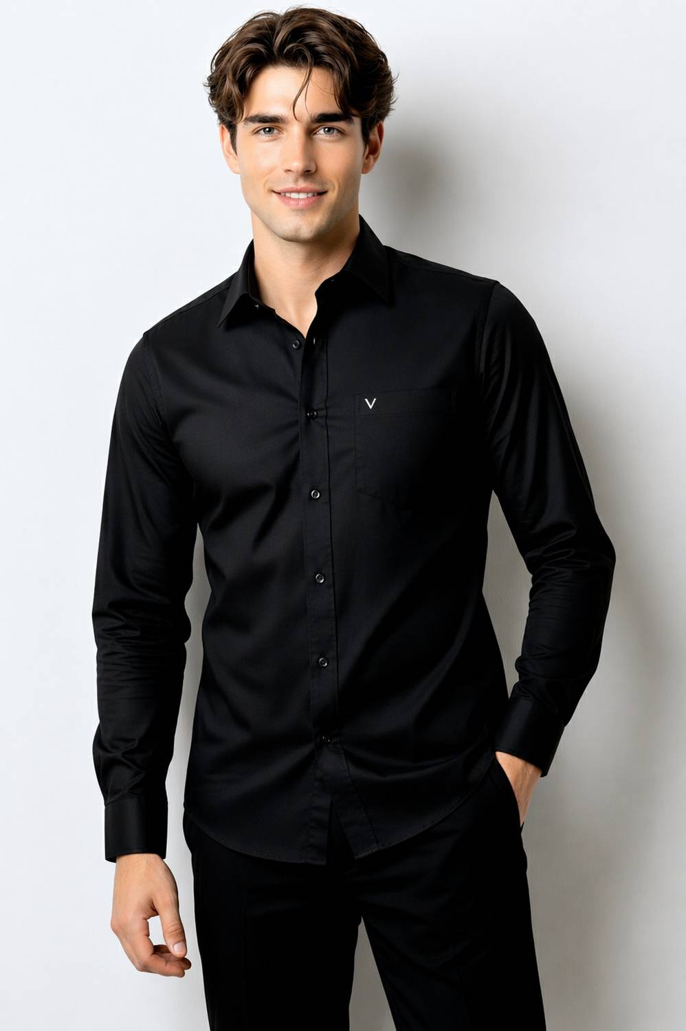 Vooz Men Slim Fit Solid Spread Collar Party Shirt