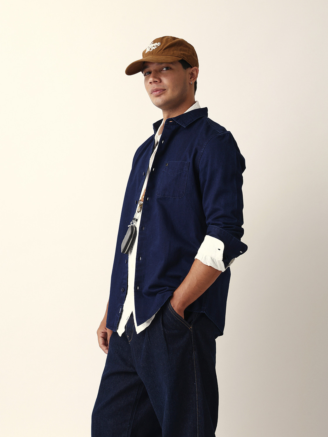 Image of THE BEAR HOUSE Men Solid Casual Blue Shirt