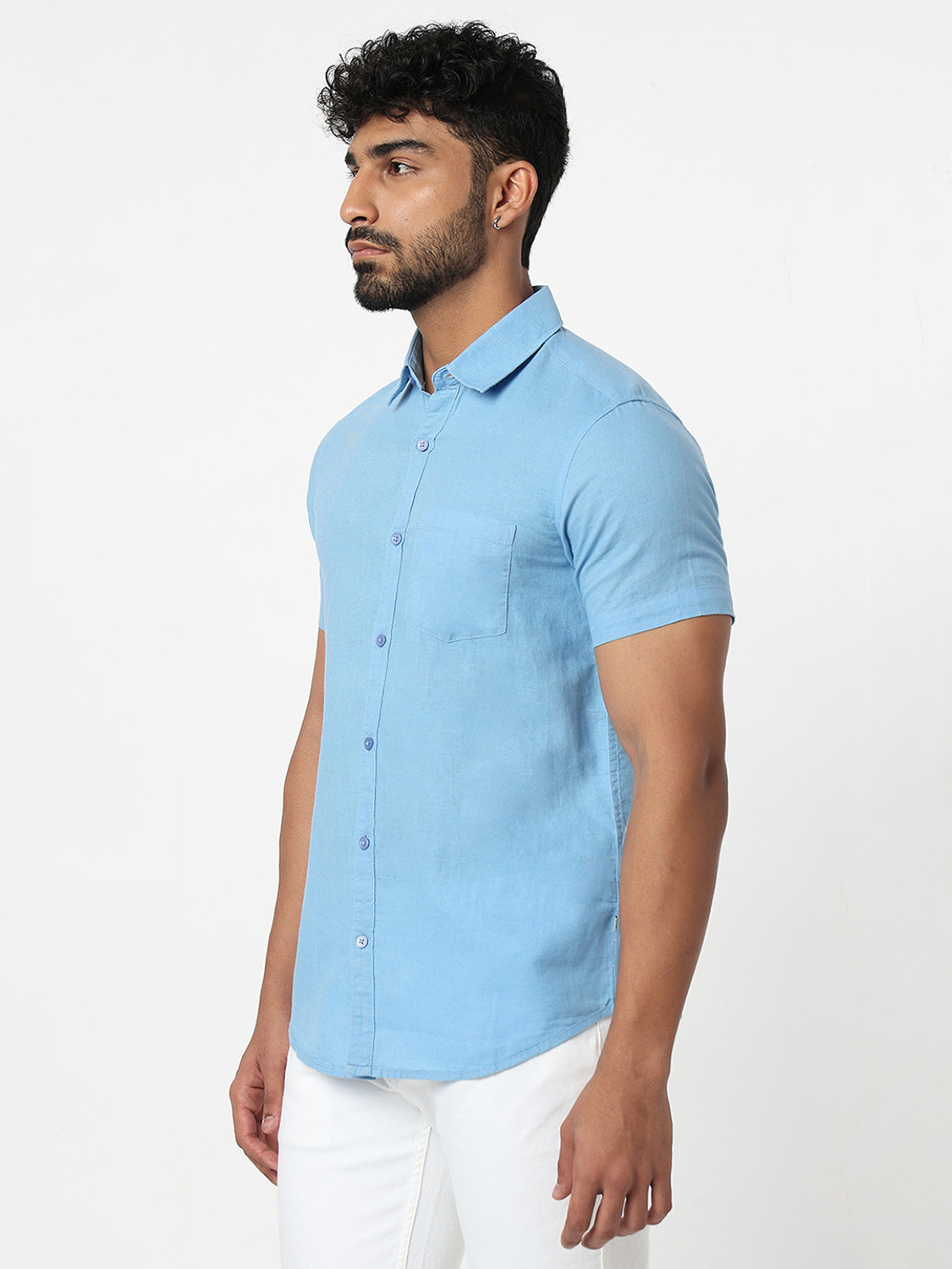 Image of Spykar Men Solid Casual Blue Shirt