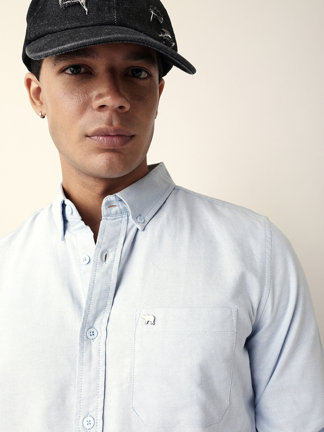 Image of THE BEAR HOUSE Men Solid Casual Blue Shirt