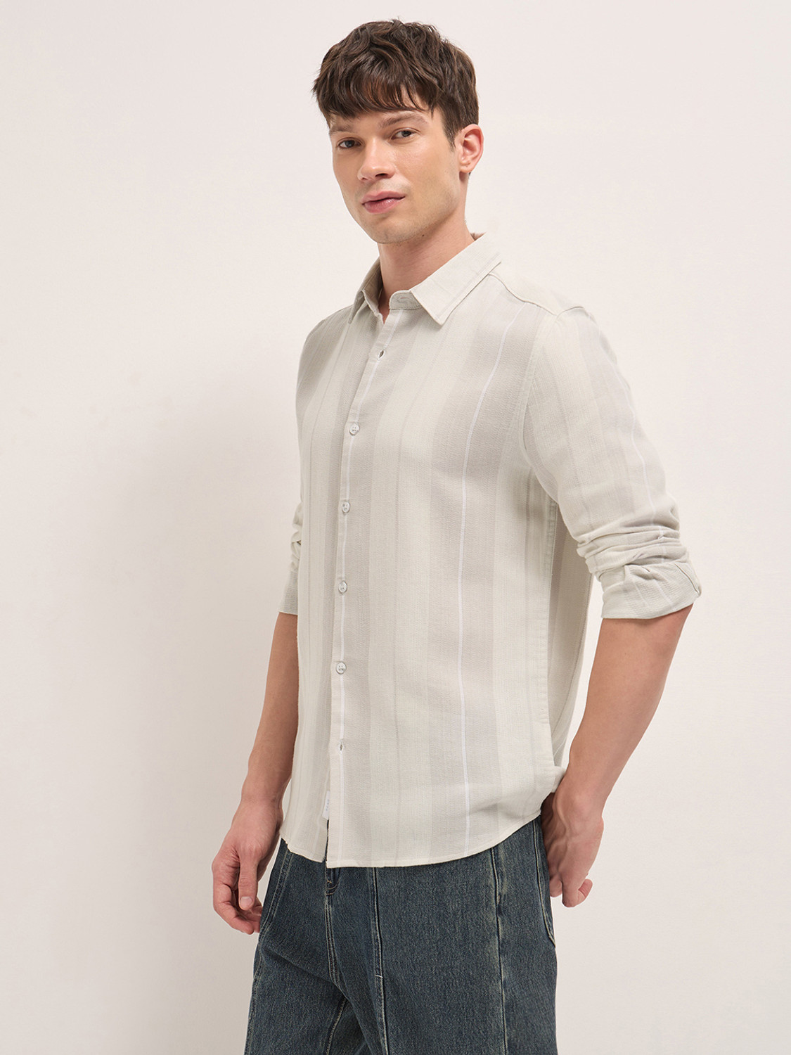 Image of THE BEAR HOUSE Men Striped Casual Green Shirt