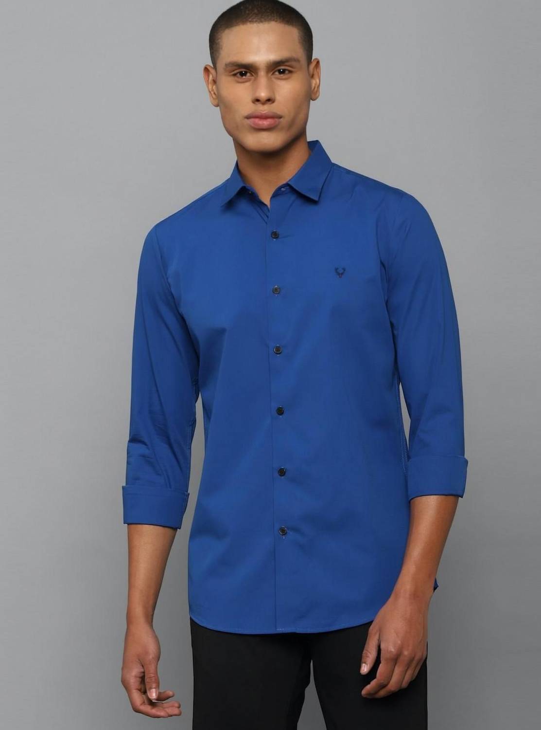 Allen Solly Men Solid Casual Blue Shirt