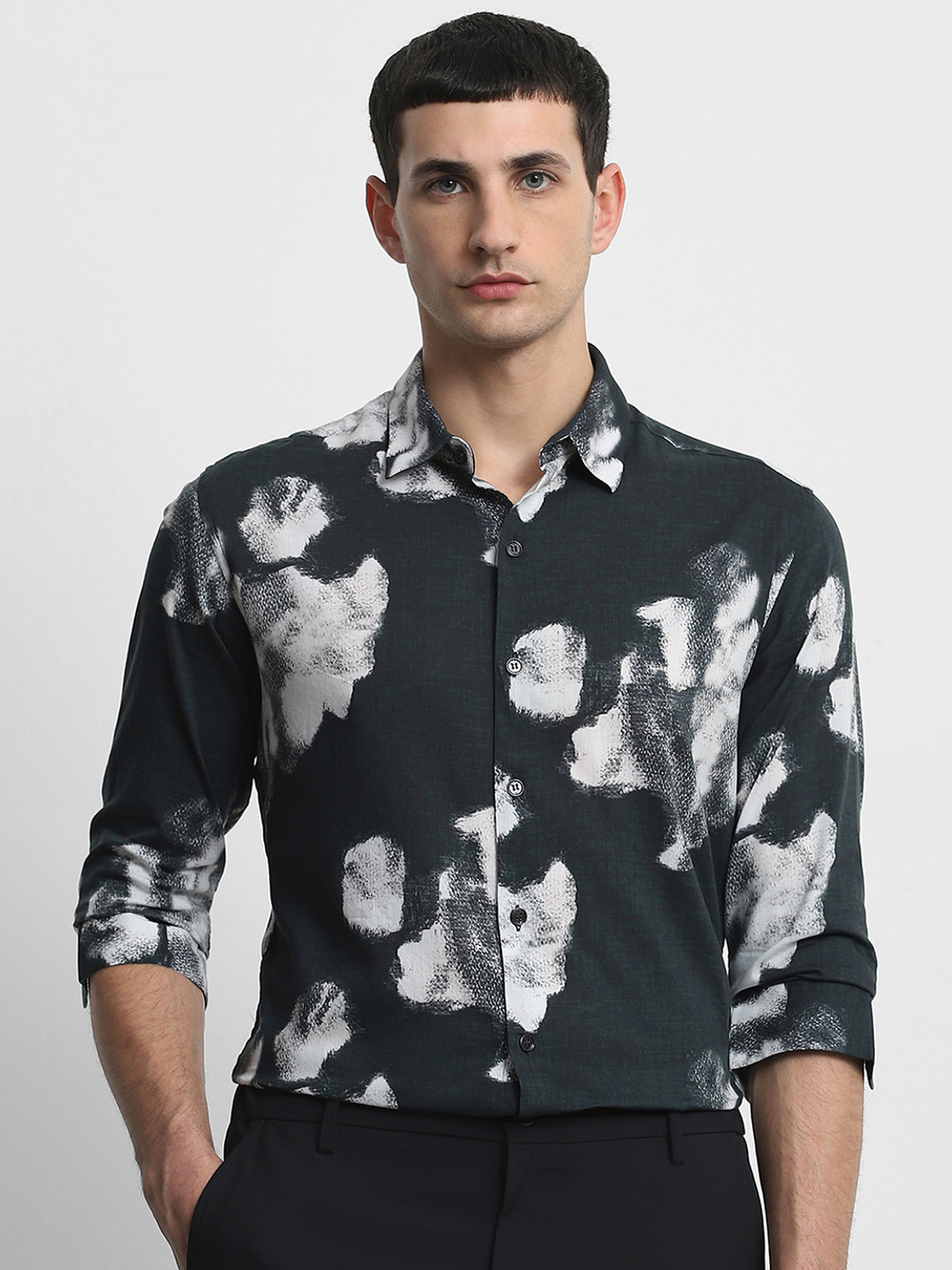 Image of MUFTI Men Printed Casual Dark Green Shirt